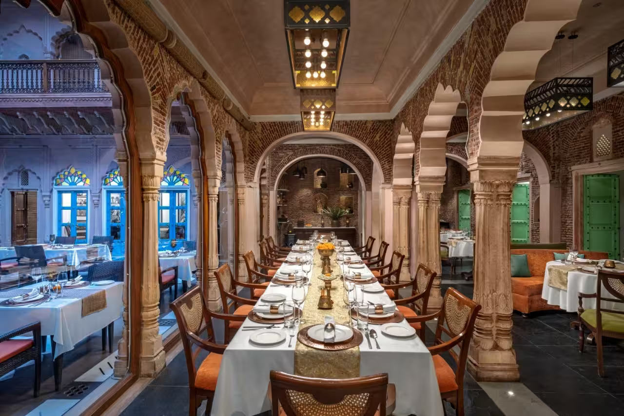 Dining hall, Haveli Dharampura, Delhi